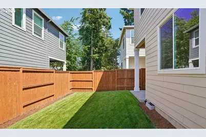 528 SW 23rd St, Battle Ground, WA 98604 - Photo 35