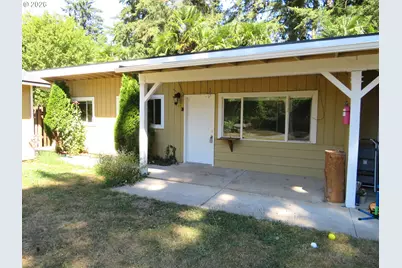 713 SE Englewood Dr, Hillsboro, OR 97123 - Photo 1