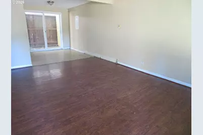 713 SE Englewood Dr, Hillsboro, OR 97123 - Photo 11