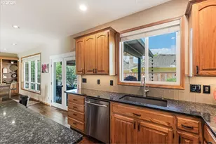 16706 NW Waterford Way, Portland, OR 97229 - Photo 33