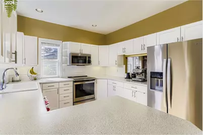 3614 S Corbett Ave, Portland, OR 97239 - Photo 11