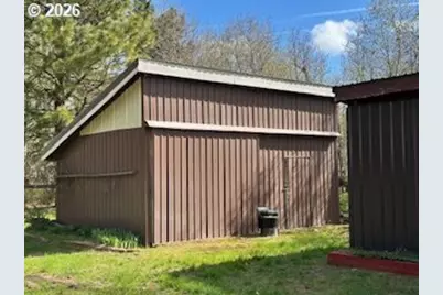 105 W Main St, Glenwood, WA 98619 - Photo 3