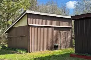 105 W Main St, Glenwood, WA 98619 - Photo 3