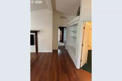 105 W Main St, Glenwood, WA 98619 - Photo 9