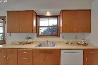 12935 SW Park Way, Portland, OR 97225 - Photo 7