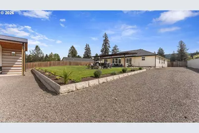 520 Fir St, Lyons, OR 97358 - Photo 35