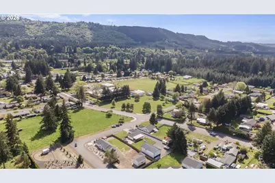 520 Fir St, Lyons, OR 97358 - Photo 45