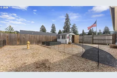 520 Fir St, Lyons, OR 97358 - Photo 33