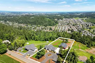 4040 Victor Point Rd NE, Silverton, OR 97381 - Photo 9