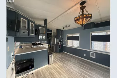 87911 Territorial Rd #19, Veneta, OR 97487 - Photo 11