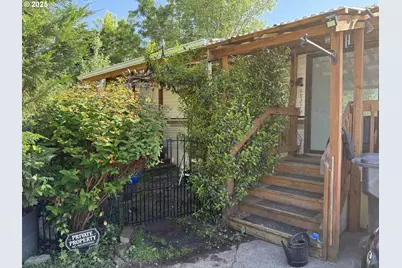 87911 Territorial Rd #19, Veneta, OR 97487 - Photo 3