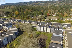 4236 E Willakenzie St, Newberg, OR 97132 - Photo 43