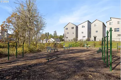 4236 E Willakenzie St, Newberg, OR 97132 - Photo 39