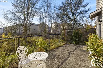 4236 E Willakenzie St, Newberg, OR 97132 - Photo 35