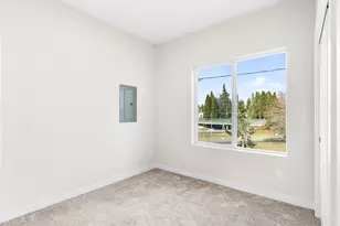 8630 SW 21st Ave, Portland, OR 97213 - Photo 9