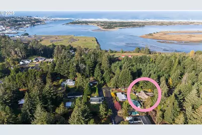 780 Michigan Ave, Bandon, OR 97411 - Photo 9