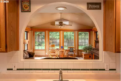 780 Michigan Ave, Bandon, OR 97411 - Photo 3