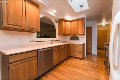 780 Michigan Ave, Bandon, OR 97411 - Photo 19