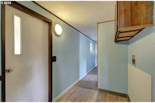 107 Guinevere Ct, Castle Rock, WA 98611 - Photo 17