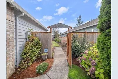 414 NE Lenox St, Hillsboro, OR 97124 - Photo 33