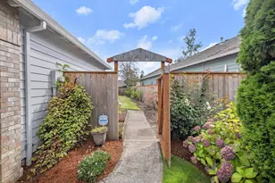 414 NE Lenox St, Hillsboro, OR 97124 - Photo 33