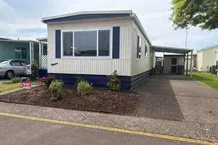 2902 E 2nd St, Newberg, OR 97132 - Photo 1