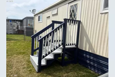 2902 E 2nd St, Newberg, OR 97132 - Photo 15
