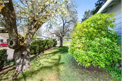 4865 Whiteaker St, Eugene, OR 97405 - Photo 5