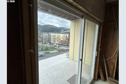 8527 N Edison St, Portland, OR 97203 - Photo 7