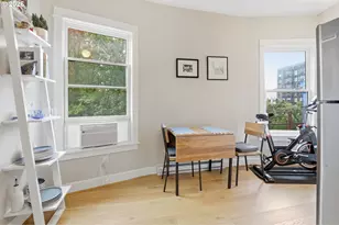 1714 NW Couch St, Portland, OR 97209 - Photo 7