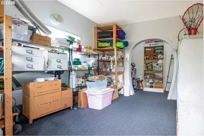 885 66th St, Springfield, OR 97478 - Photo 19