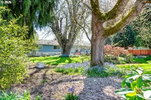 885 66th St, Springfield, OR 97478 - Photo 3