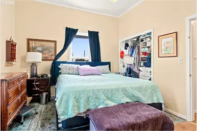 90 E B St, Halsey, OR 97348 - Photo 17
