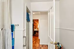 90 E B St, Halsey, OR 97348 - Photo 21