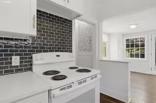 2014 E St, Vancouver, WA 98663 - Photo 9