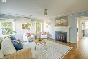 8038 SE Salmon St, Portland, OR 97215 - Photo 7