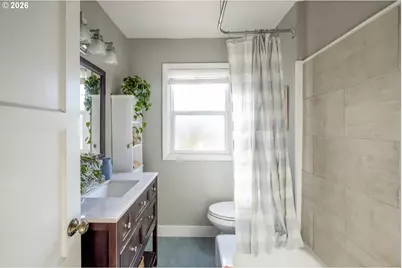 8038 SE Salmon St, Portland, OR 97215 - Photo 25