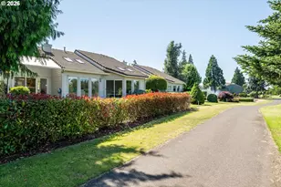 370 Magnolia Dr, Creswell, OR 97426 - Photo 11