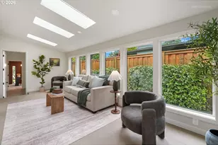 2335 SW Imperial Ct, Portland, OR 97225 - Photo 23