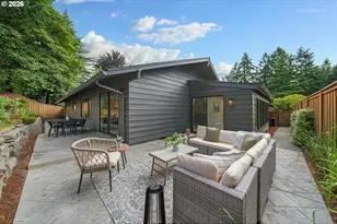 2335 SW Imperial Ct, Portland, OR 97225 - Photo 41