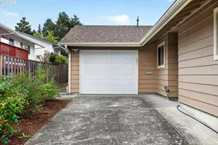 12525 SW Prince Edward Ct, Portland, OR 97224 - Photo 3