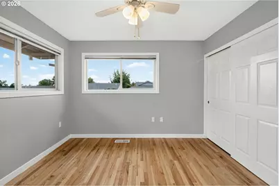 12525 SW Prince Edward Ct, Portland, OR 97224 - Photo 17