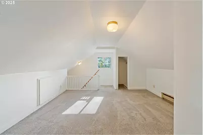 1887 Madrona St, North Bend, OR 97459 - Photo 35