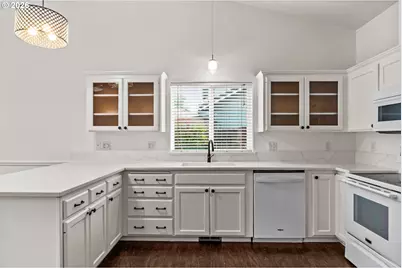 432 Taz Ln, Eugene, OR 97404 - Photo 13