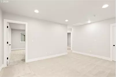 8271 SE Quincy St, Hillsboro, OR 97123 - Photo 15