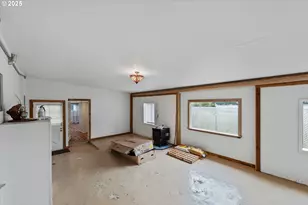 90828 Henderson Ln, Coos Bay, OR 97420 - Photo 23