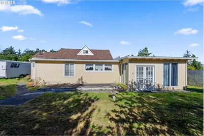 90828 Henderson Ln, Coos Bay, OR 97420 - Photo 7