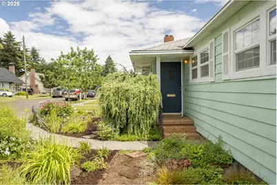 10910 NE Hancock St, Portland, OR 97220 - Photo 5