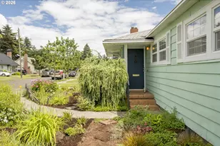 10910 NE Hancock St, Portland, OR 97220 - Photo 5