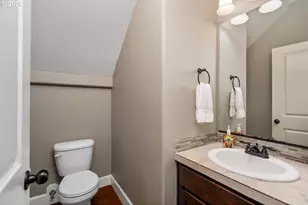 5407 SE Flavel St, Portland, OR 97206 - Photo 9